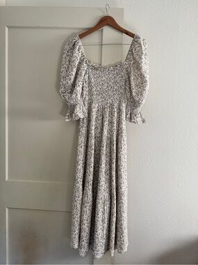 Nothing Fits But Smocked Puff Sleeve Maxi Dress in White Floral Size M